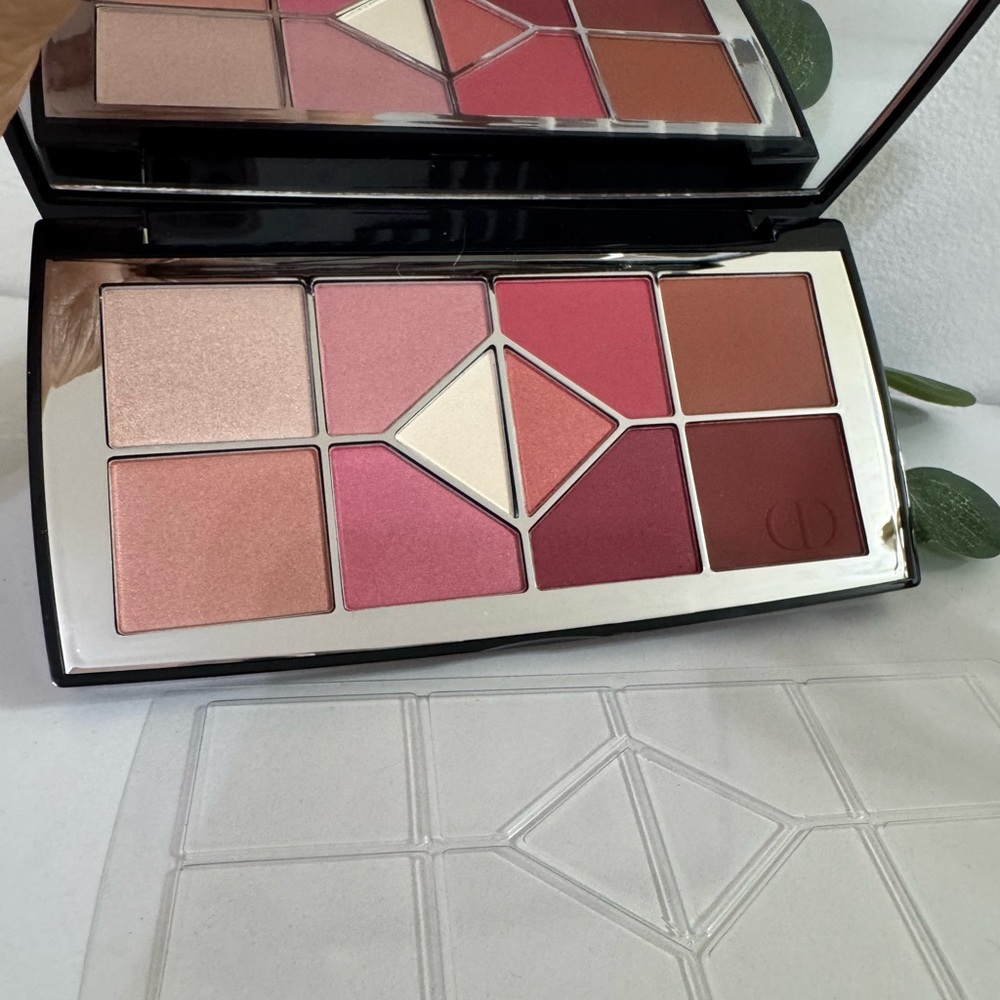 DIOR PALETTE FARDS A PAUPIERE EYESHADOW 001 MITZAH EDITION - Picture 8 of 15